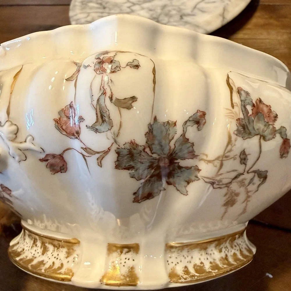 VTG Antique 1880s Haviland LIMOGES Oyster Shell Lid Soup Tureen‎ Hand Painted